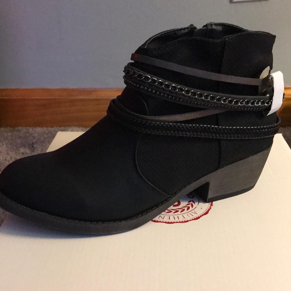 SO black leather booties w/ chains beads